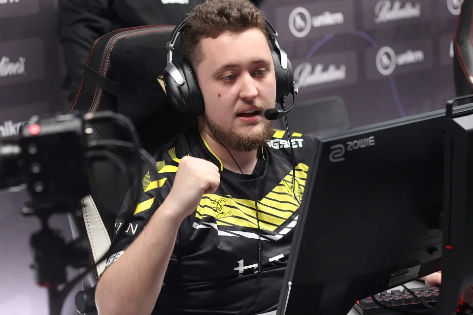 ZywOo in a Team Vitality jersey at a computer during the European qualifier for BLAST.tv Paris Major 2023