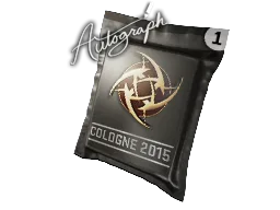 Cápsula de Autógrafo | Ninjas in Pyjamas | Cologne 2015
